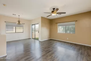 Photo #5: 6264095 Listing