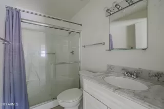 Photo #6: 6264173 Listing