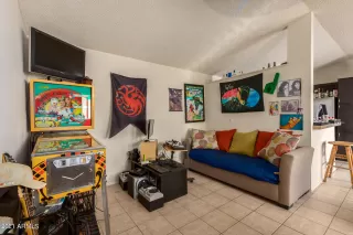 Photo #2: 6264320 Listing 