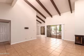 Photo #3: 6264329 Listing