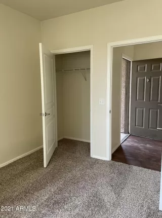 Photo #5: 6264592 Listing