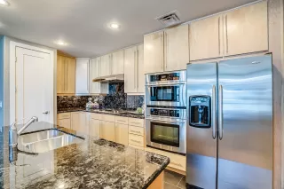 Photo #2: 6264818 Listing