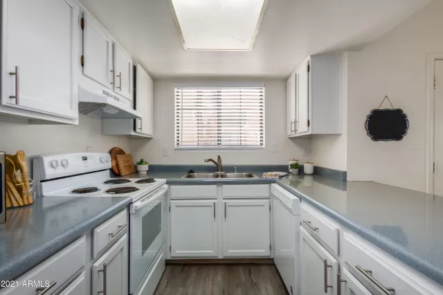 MLS: 6264834 Condo For Sale