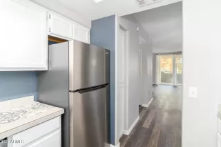 Photo #6: 6264919 Listing 