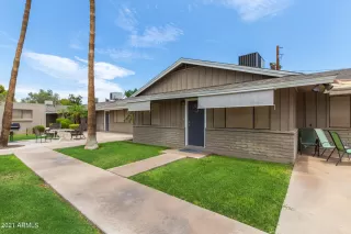 Photo #2: 6265249 Listing