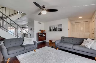 Photo #5: 6265348 Listing