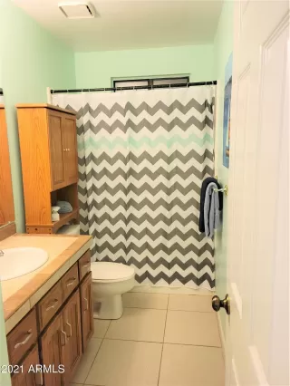 Photo #4: 6265389 Listing