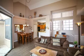 Photo #1: 6265655 Listing 