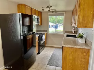 Photo #5: 6265753 Listing