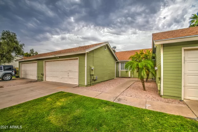 MLS: 6266111 Condo For Sale