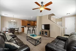 Photo #2: 6266203 Listing