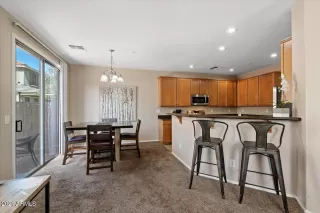 Photo #6: 6266203 Listing