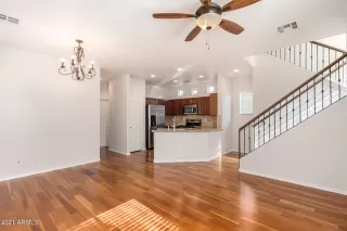 Photo #3: 6266222 Listing