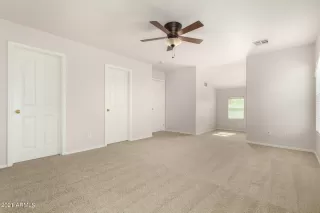 Photo #5: 6266222 Listing