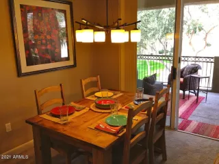 Photo #6: 6266285 Listing