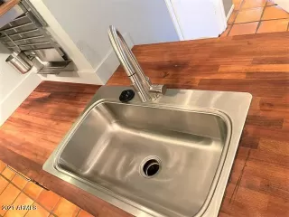 Photo #5: 6266361 Listing