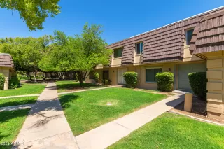 Photo #2: 6266400 Listing