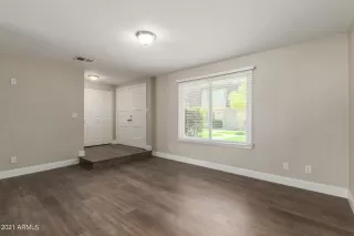 Photo #4: 6266400 Listing