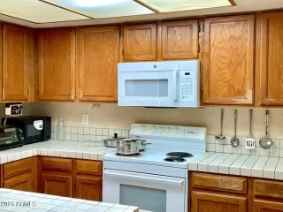 Photo #2: 6266725 Listing