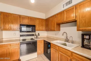 Photo #6: 6266878 Listing 