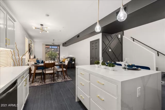 MLS: 6266884 Condo For Sale