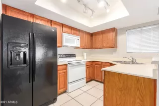 Photo #3: 6266885 Listing