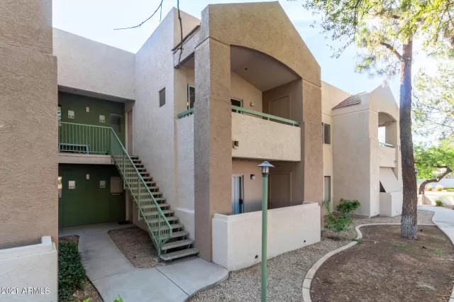 MLS: 6267021 Condo For Sale