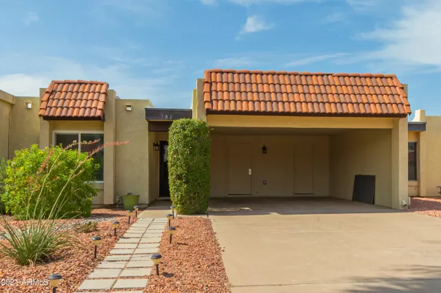 MLS: 6267299 Condo For Sale