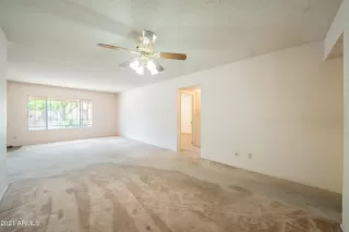 Photo #4: 6267325 Listing