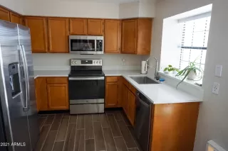 Photo #5: 6267457 Listing