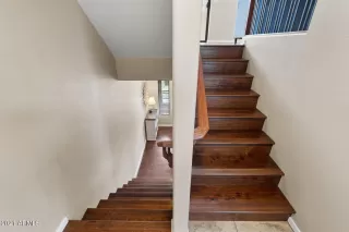 Photo #6: 6267584 Listing