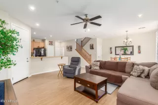 Photo #2: 6267629 Listing 