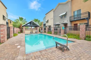 Photo #2: 6267647 Listing 