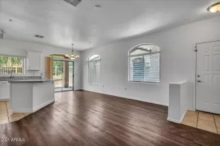 Photo #6: 6267733 Listing 