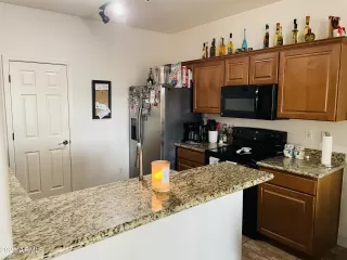 Photo #3: 6267867 Listing