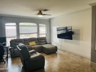 Photo #4: 6267867 Listing