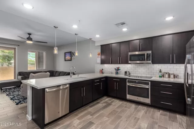 MLS: 6267986 Condo For Sale