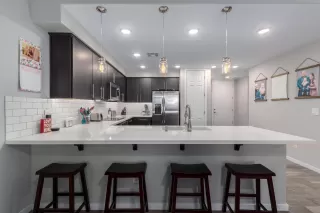 Photo #4: 6267986 Listing