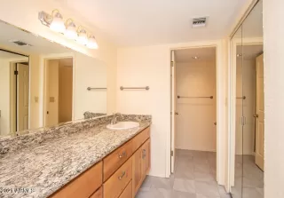 Photo #6: 6268028 Listing