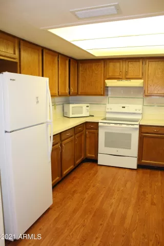 Photo #5: 6268145 Listing 