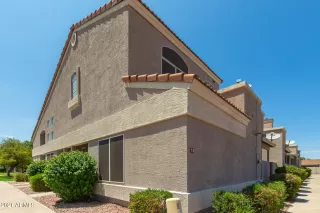 Photo #2: 6268300 Listing