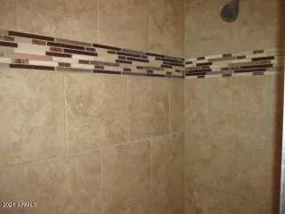 Photo #6: 6268519 Listing