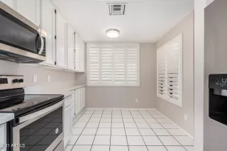 Photo #3: 6268601 Listing