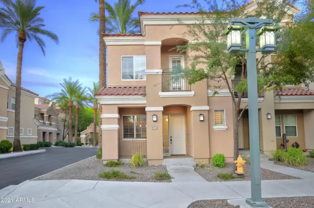 MLS: 6268620 Condo For Sale