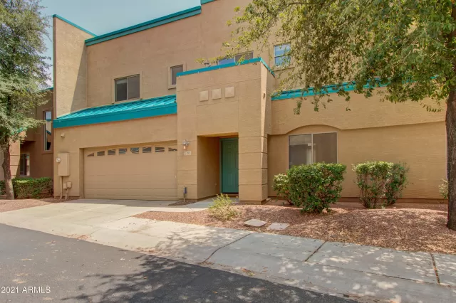 MLS: 6268684 Condo For Sale