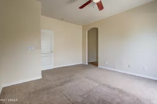 Photo #6: 6268684 Listing