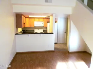 Photo #1: 6268716 Listing 