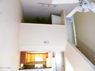 Photo #2: 6268716 Listing 