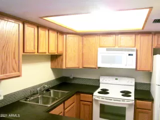 Photo #4: 6268716 Listing 