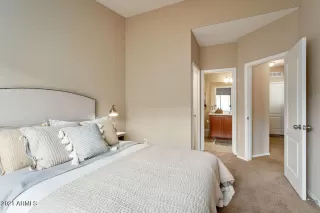 Photo #6: 6268737 Listing 